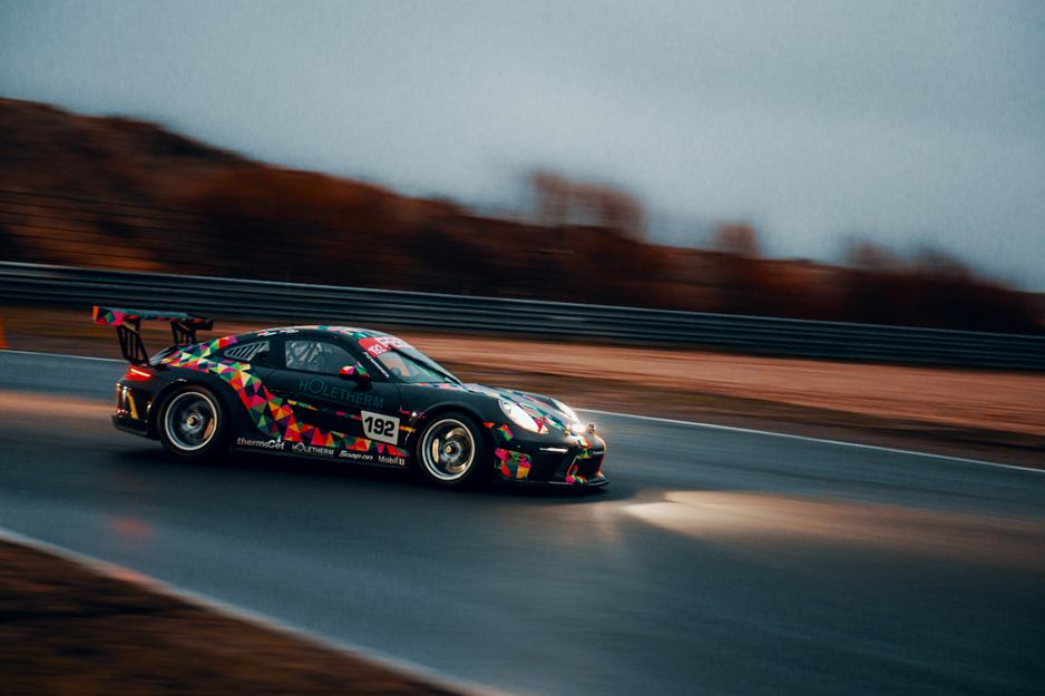 Racing däck för gatan